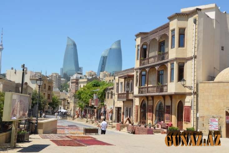 İçərişəhərdə söyüş söyən şəxsə bu CƏZA VERİLDİ