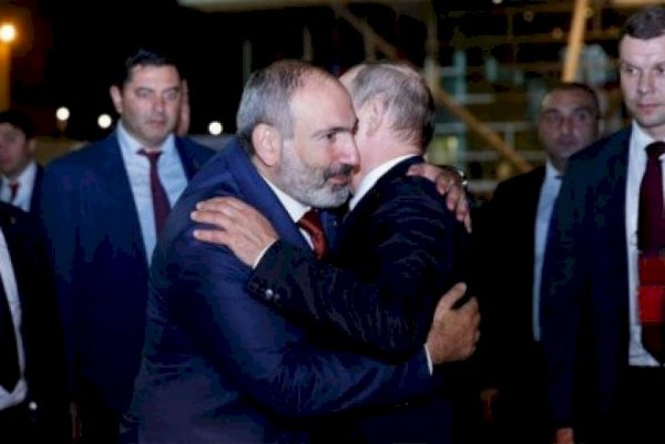 Putin Paşinyanın zənglərinə cavab vermədi