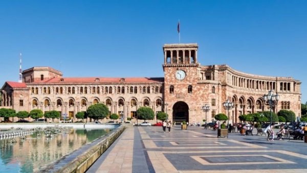 İrəvan bəyanatdan bu bəndi ləğv edir: müharibə olacaq
