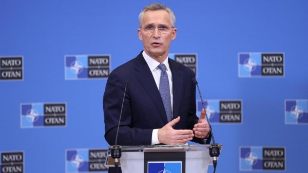 NATO Baş katibi Kiyevə gəldi