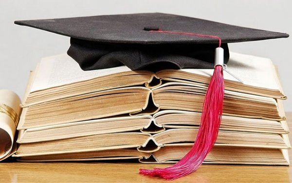 Magistratura üzrə bəzi ixtisasların təsnifatında dəyişiklik edildi