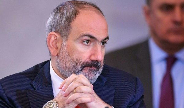 Paşinyan hansı anklavlardan danışır? - Faktlar