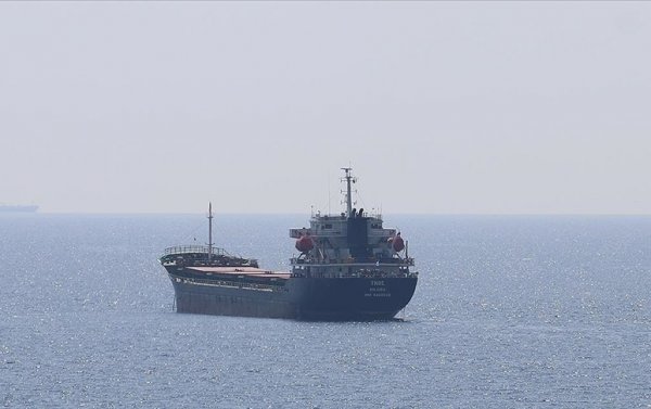 Rusiya və Ukraynadan gələn gəmilər toqquşdu