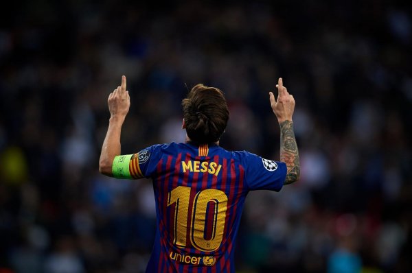 Messi ilin idmançısı seçildi