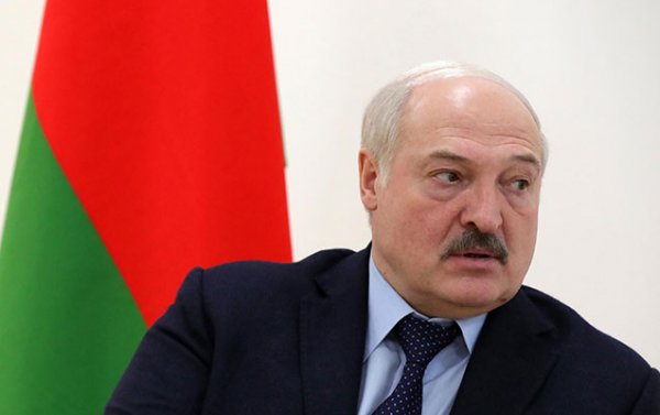Lukaşenko onu axmaq adlandırdı