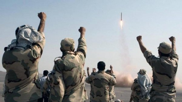 İran Pakistana raket və PUA-larla zərbə endirdi