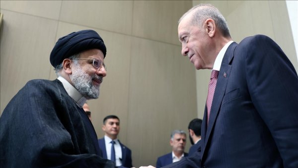 Ərdoğan və Rəisi arasında nə müzakirə ediləcək?