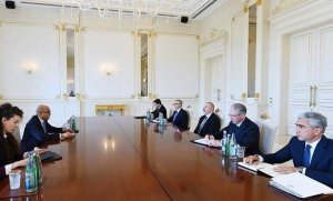 İlham Əliyev Saymon Stili qəbul etdi