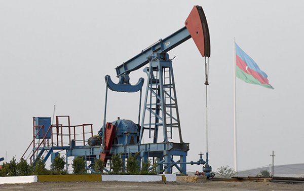 Azərbaycan neftinin qiyməti 82 dollara enib