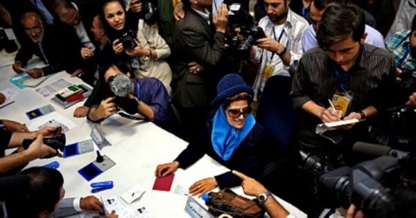 Amerikada yaşayan iranlılar prezident seçkilərini boykota çağırıblar