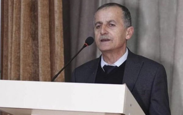 Direktor infarkt keçirdi - Müəllimlərin imtahandan kəsilməsi səbəb olub - İDDİA