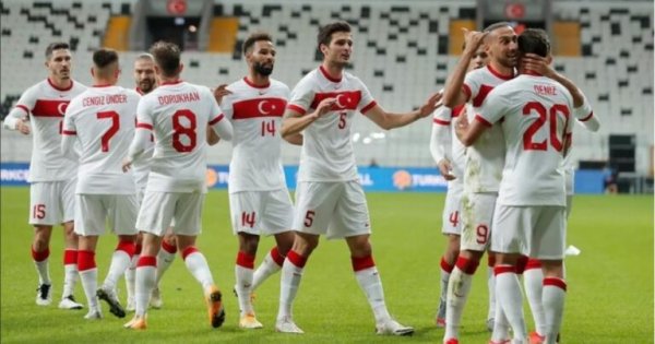 Türkiyə millisi 1/8 final matçına iki ciddi itki ilə çıxacaq