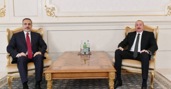 İlham Əliyev Türkiyənin xarici işlər naziri Hakan Fidanı qəbul etdi