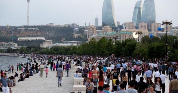 Azərbaycanda əhalinin sayı 10 197 146 nəfərə çatdı