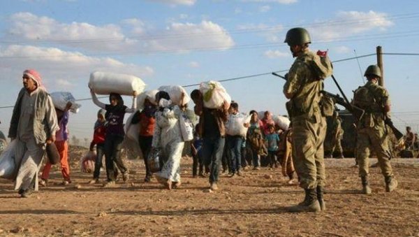 Suriyalılar indi də Suriyaya qaçdı