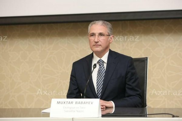 Nazir Hacıqabulda vətəndaşları qəbul edib