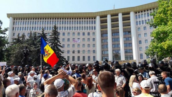 Moldovada xalqın yarısı AB-dən imtina etdi