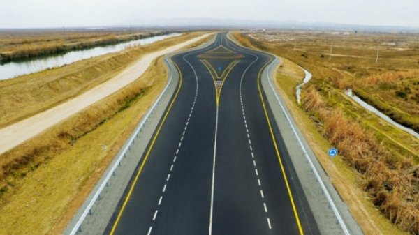 Azərbaycanda yeni ödənişli yollar salınacaq?