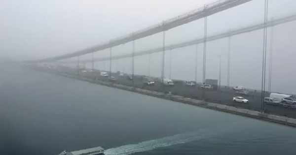İstanbul boğazında gəmilərin hərəkəti ikitərəfli dayandırıldı