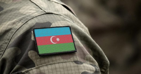 Hərbçilərin maaşları ilə bağlı TƏKLİF