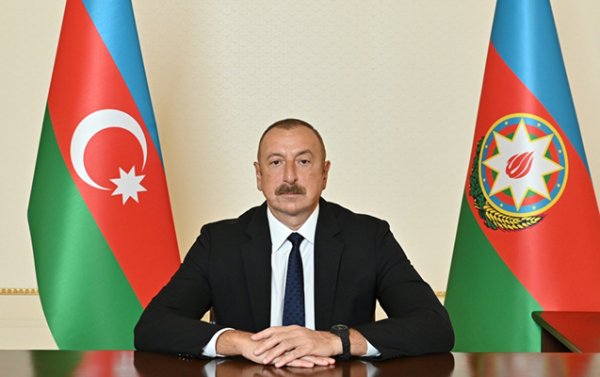 İlham Əliyev 2 fərman imzaladı