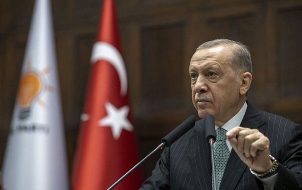 “Silahları ilə birgə torpağa basdırılacaqlar” - Ərdoğan