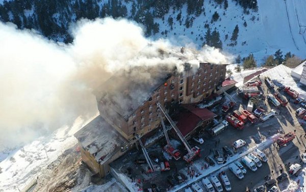 Həmin yanğından sonra yoxlamalar gedir - 95 hotel bağlandı