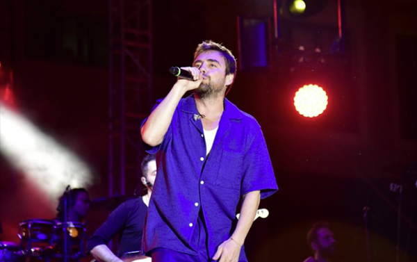 Murat Dalkılıç onunla sevgilidir