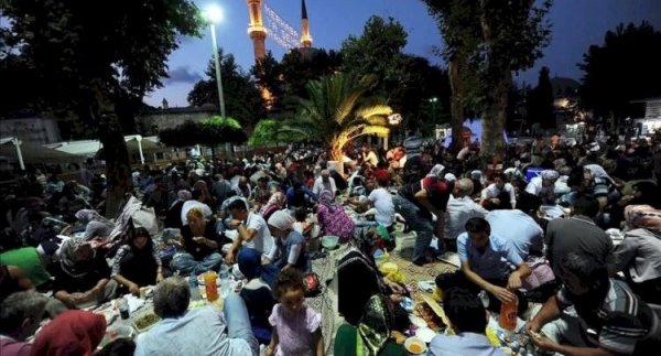 Qayda dəyişir: 2030-cu ildə 2 dəfə oruc tutacağıq