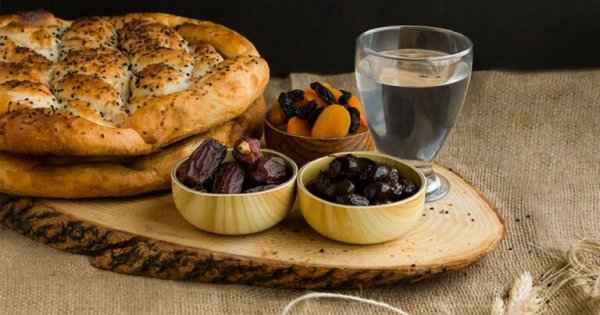 16-cı günün duası - İmsak və iftar vaxtı