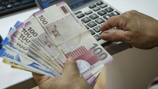 Maaşlarla bağlı YENİ QƏRAR