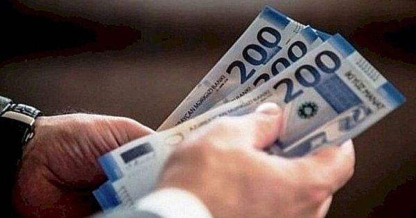 400 manat maaşla elm olar?