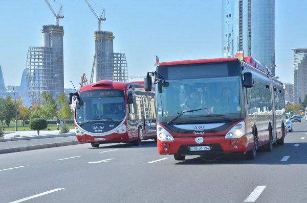 Yollar bağlandı: Avtobusların hərəkəti dəyişdi