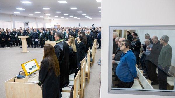 Məhkəmədə tükürpərdən faktlar açıqlandı