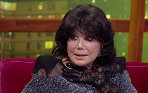 Flora Kərimovanın səsi batıb