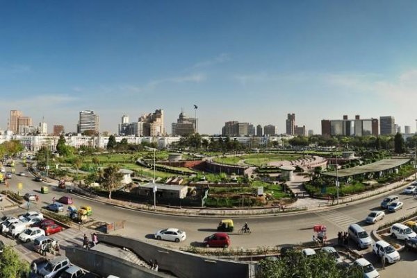 Pakistanla gərginlik: Hindistan 32 limanı bağladı