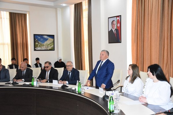 "Şanlı tariximiz - Azərbaycan Xalq Cümhuriyyəti-107" mövzusunda dəyirmi masa keçirilib