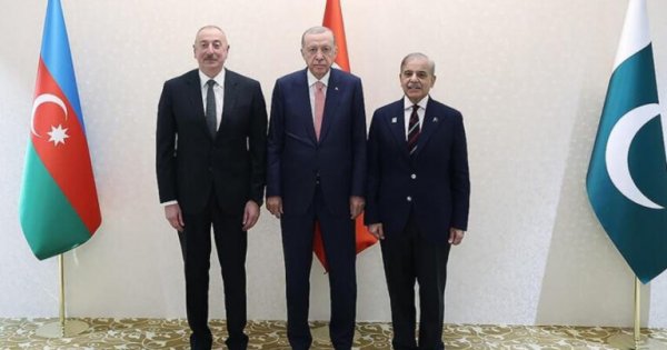 Laçından GÜC NÜMAYİŞİ