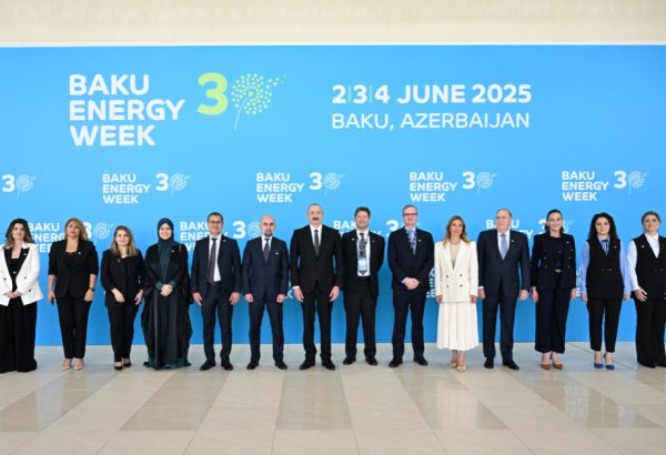 Azərbaycan enerji ilə qürur, iradə dolu sabahlara addımlayır