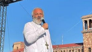Baqrat Qalstanyan hakimiyyəti ələ keçirmək istədi-HƏBS OLUNDU