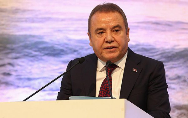 Antalya bələdiyyəsinin sədri həbs olundu