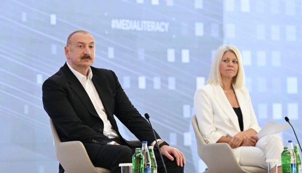 Prezidentdən maraqlı qlobal dialoq