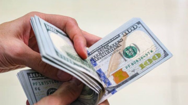Dolları olanların nəzərinə: Məzənnə açıqlandı
