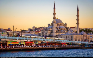 Rus milyarderlər Türkiyəyə axın edir -Səbəb nədir?