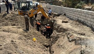 Sumqayıtda fəhlə dağıntılar altında qaldı