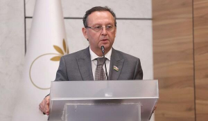 Heydər Əliyev hər zaman ana dilinə böyük ehtiramla yanaşıb...