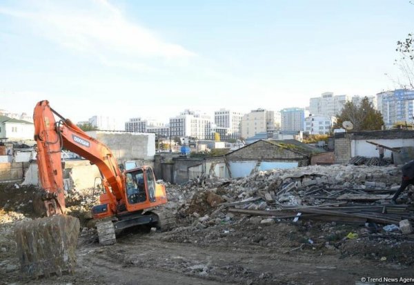 Söküntü işlərinə başlanıldı