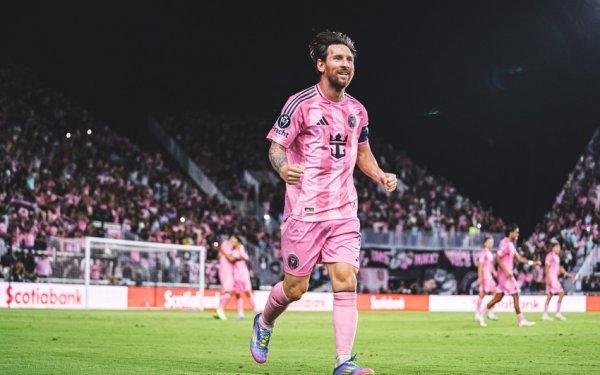 Lionel Messi zədəsini sağaldıb