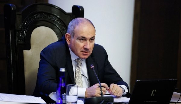 “Sülhün yeni məntiqi sərhəd demarkasiyasında həll olunacaq” – Paşinyan