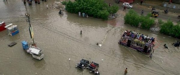 Pakistanda təbii fəlakətdə ölənlərin sayı 400-ə çatdı